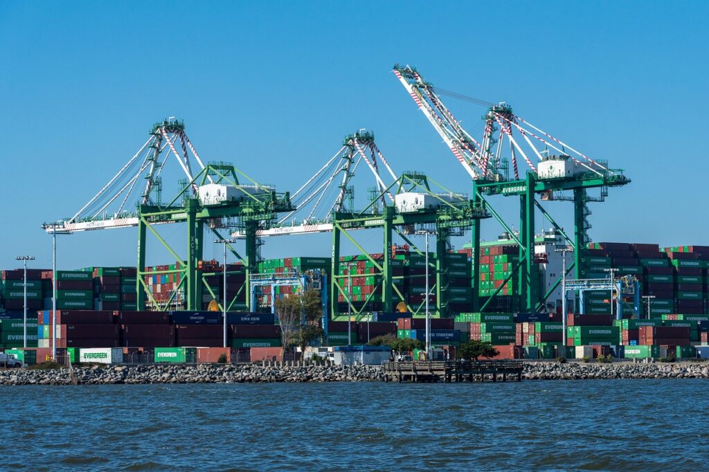 年賀状をスマホで発送する方法は？