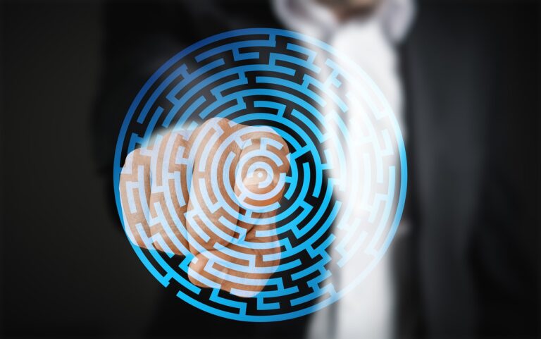 年賀状の作成方法を比較して、どれが一番簡単で効果的？