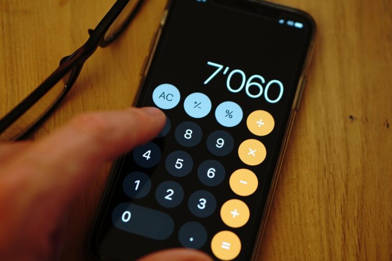 年賀状をスマホで簡単に編集する方法は？